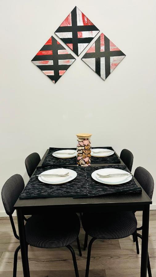 Appartamento Park View - Netflix Bucarest