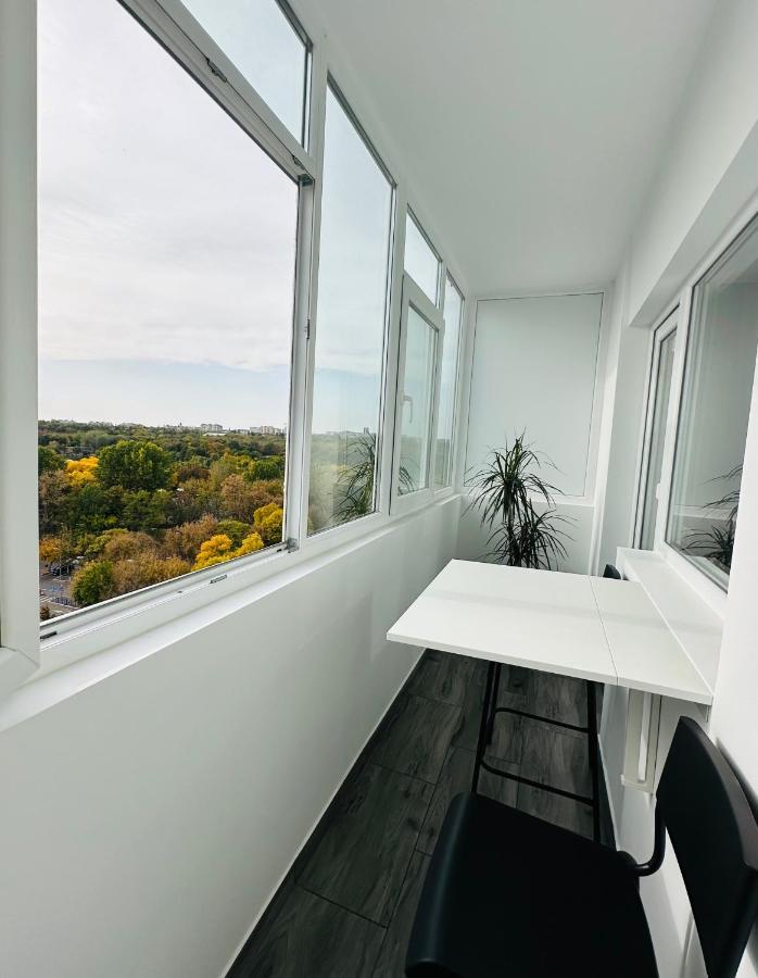 Appartamento Park View - Netflix Bucarest